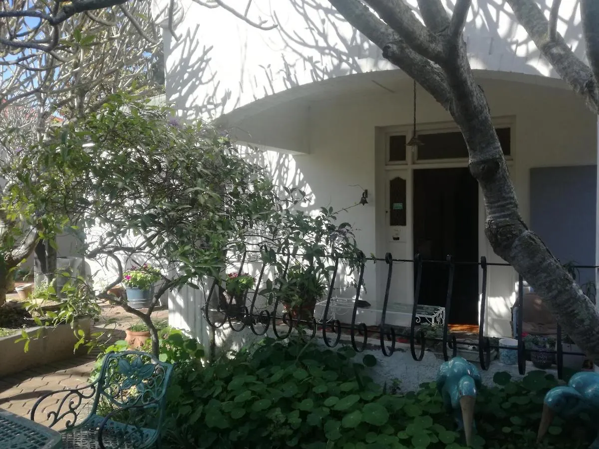 Valley Guest House Port Elizabeth Bed & Breakfast