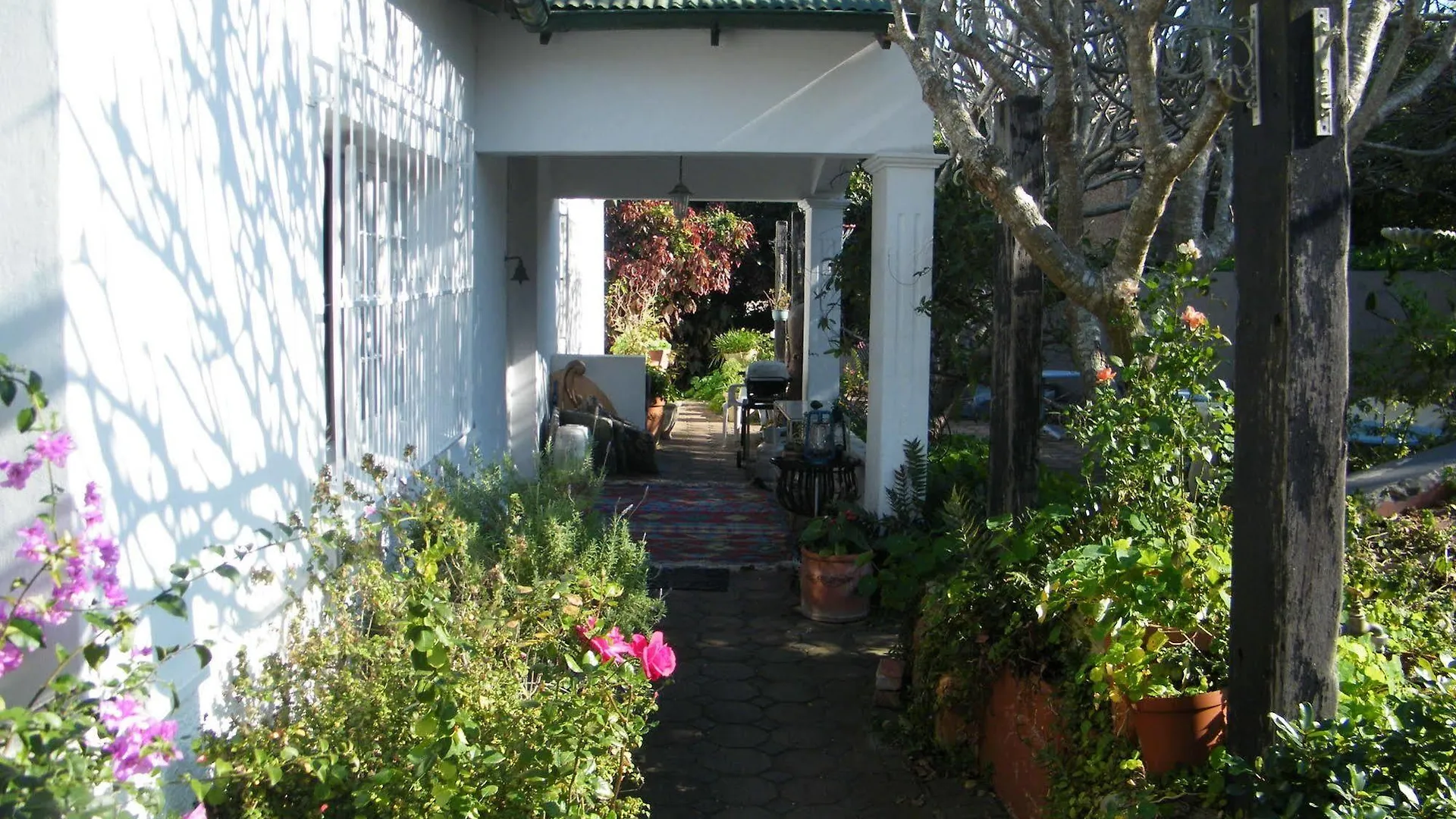 Valley Guest House Port Elizabeth